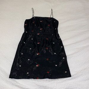 Urban Outfitters UO Colette Shimmer Rose Embroidery Mini Dress XS-TP
